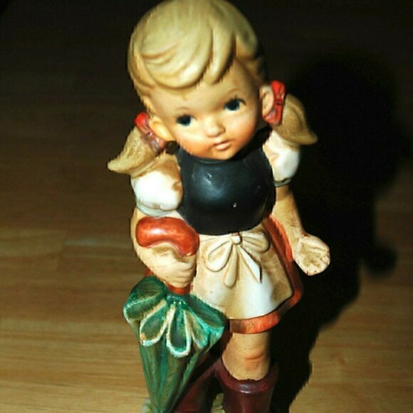 NORLEANS Girl Vintage Figurine Made in Japan - Picture 3 of 9